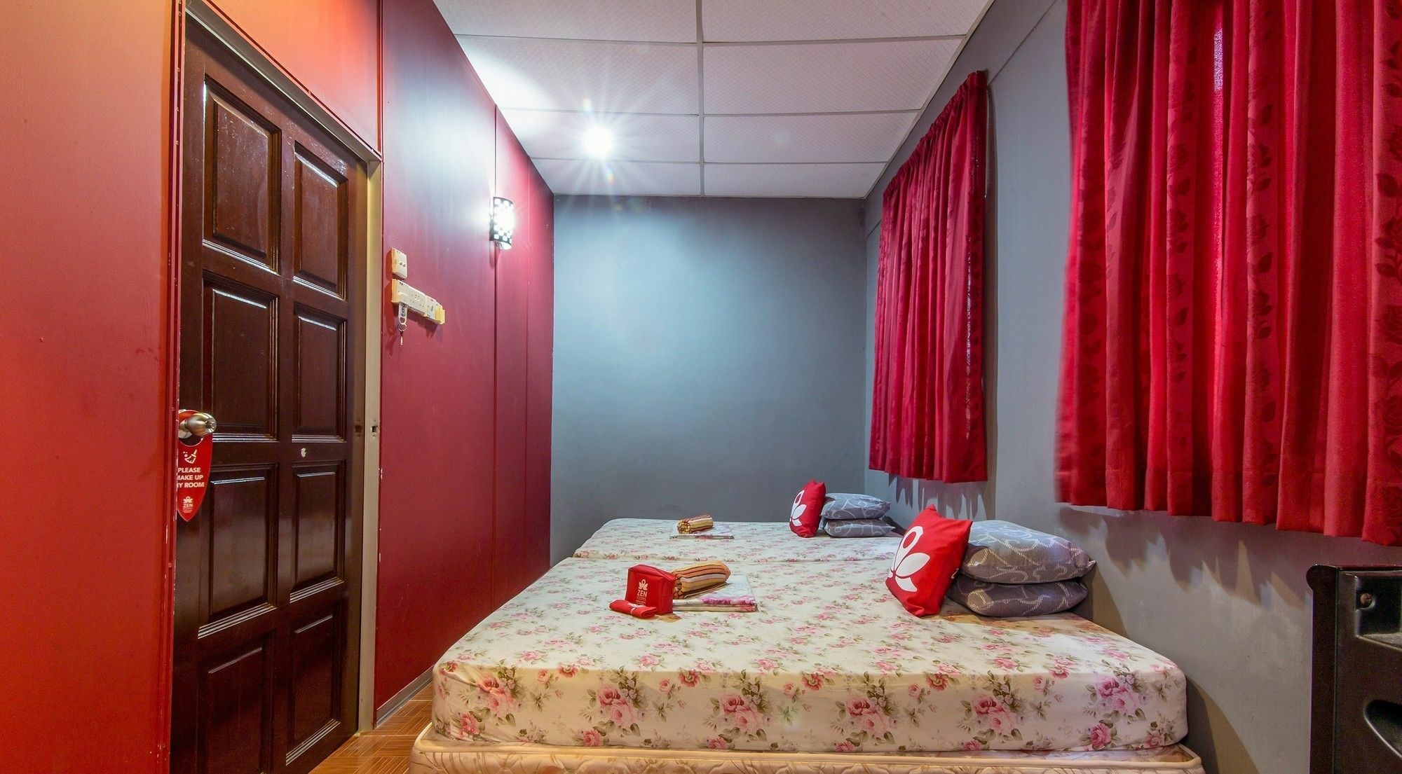 Nabil Nabila Motel Kuah Εξωτερικό φωτογραφία